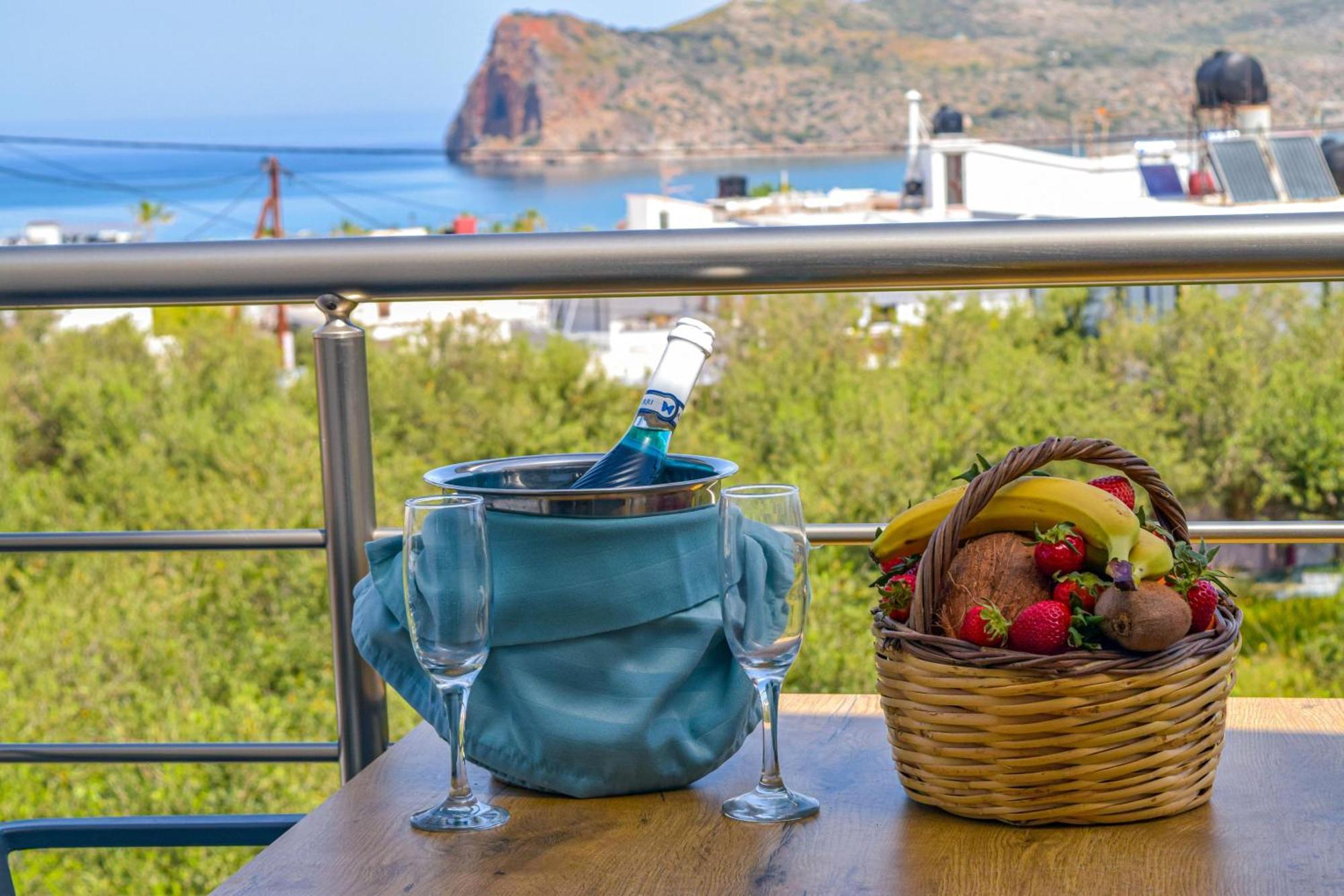 Sun Flower Villas With Sea View Agia Marina Buitenkant foto